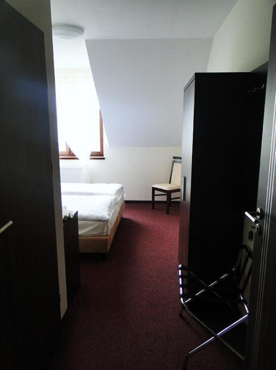 Hotel Cynamon Tokarnia  Bagian luar foto